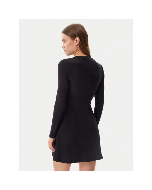 Tommy Hilfiger Black Kleid Für Den Alltag Badge Dw0Dw20666 Slim Fit
