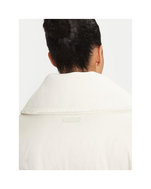 Calvin Klein White Daunenjacke K20K207721 Regular Fit