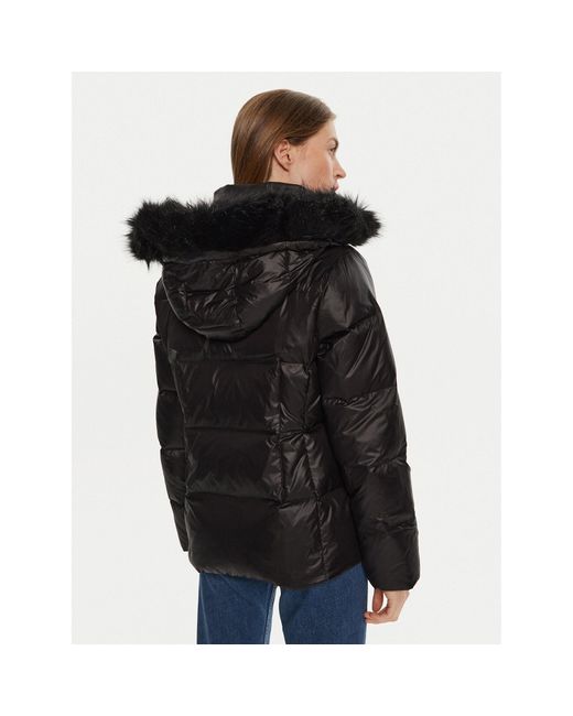 Calvin Klein Black Daunenjacke K20K207733 Regular Fit