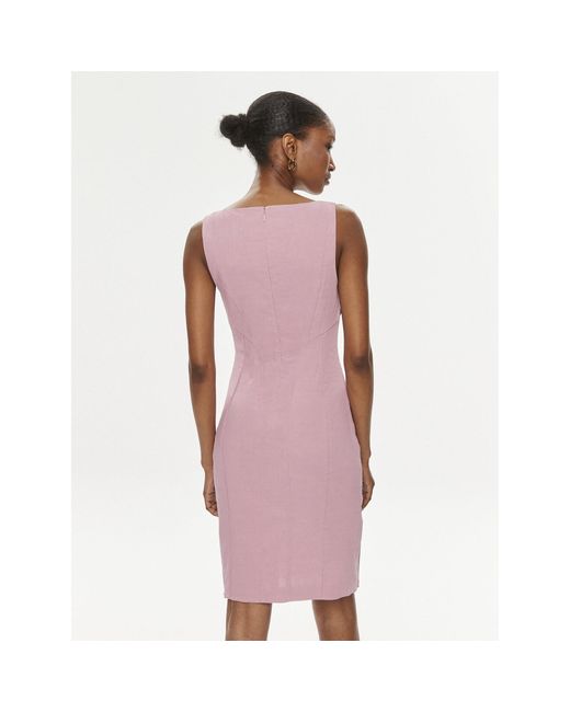 Pinko Pink Kleid Für Den Alltag 102866 A0Im Slim Fit