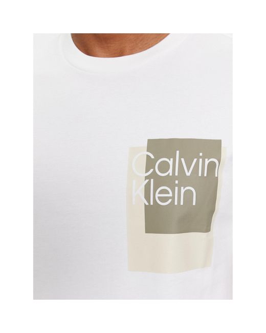 Calvin Klein T-Shirt Overlay Box Logo T-Shirt K10K112402 Weiß Regular Fit in White für Herren