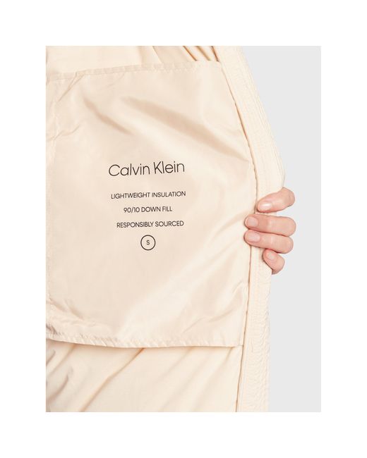 Calvin Klein White Daunenjacke Seamless Lofty K20K204691 Écru Regular Fit