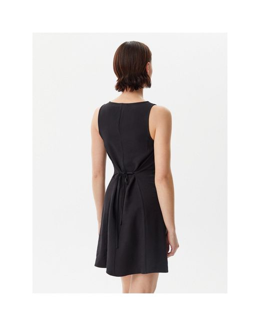 Calvin Klein Black Kleid Für Den Alltag J20J225268 Regular Fit