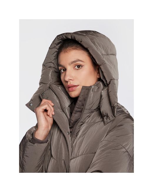 Calvin Klein Brown Winterjacke K20K204690 Regular Fit