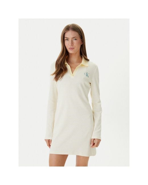 Calvin Klein White Kleid Für Den Alltag Monologo Lv047F839G Regular Fit