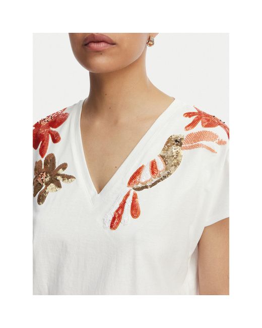 Lola Casademunt White T-Shirt Ms2615002 Regular Fit