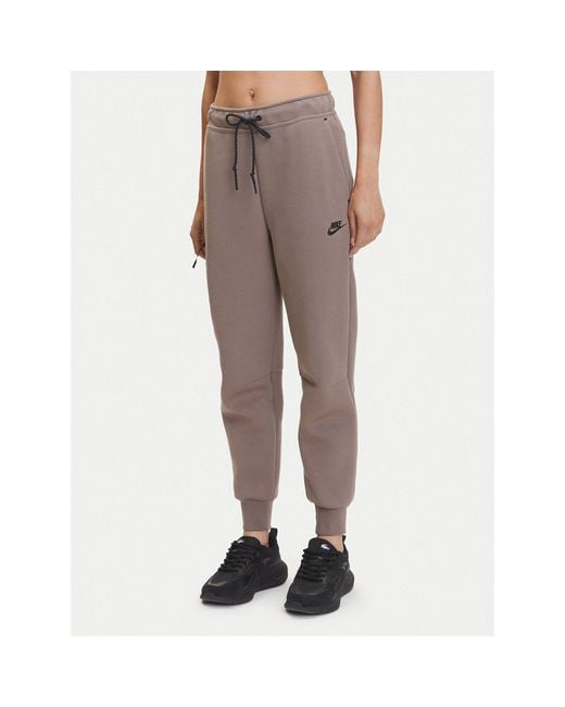 Nike Brown Jogginghose Tech Fleece Hv6779 Regular Fit