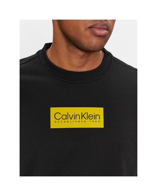 Calvin Klein Sweatshirt Raised K10K112252 Regular Fit in Black für Herren