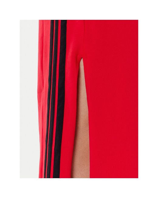 Adidas Red Kleid Für Den Alltag Essentials 3-Stripes Je1206 Regular Fit