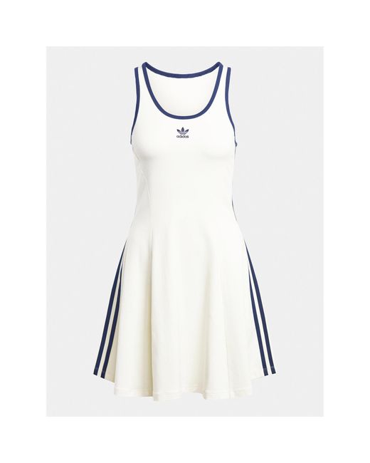Adidas White Kleid Für Den Alltag Ir7468 Weiß Slim Fit