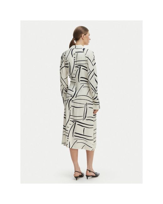 Tommy Hilfiger White Kleid Für Den Alltag Ww0Ww48934 Relaxed Fit