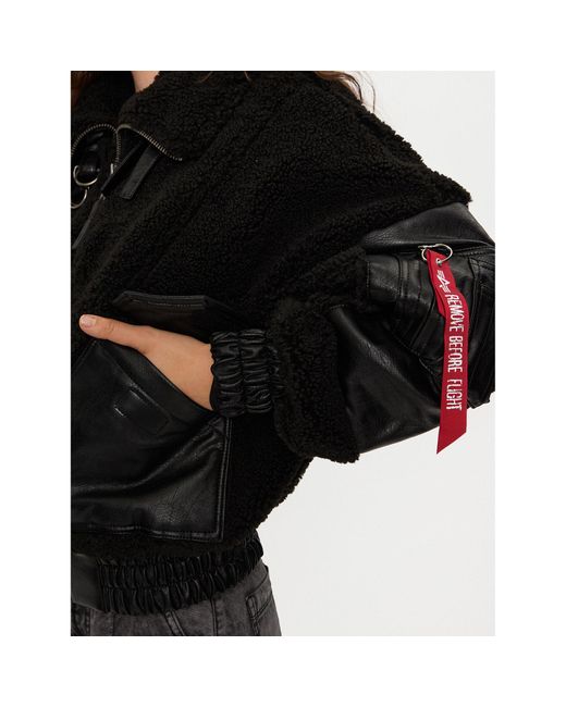 Alpha Industries Black Bomberjacke 148001 Relaxed Fit