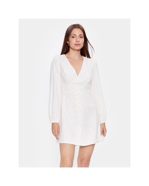 Glamorous White Kleid Für Den Alltag Tm0157A Regular Fit