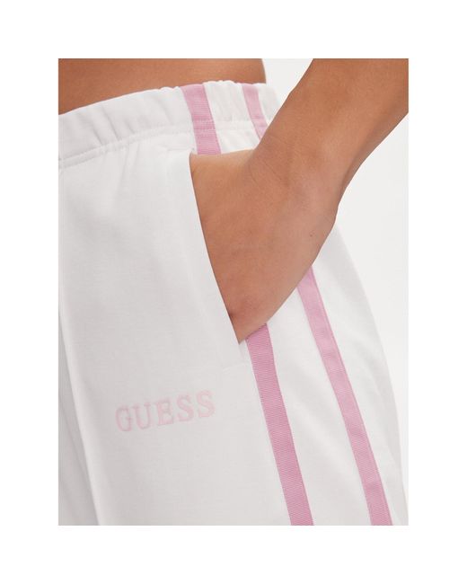 Guess White Jogginghose V4Gb03 Kc5R0 Weiß Relaxed Fit