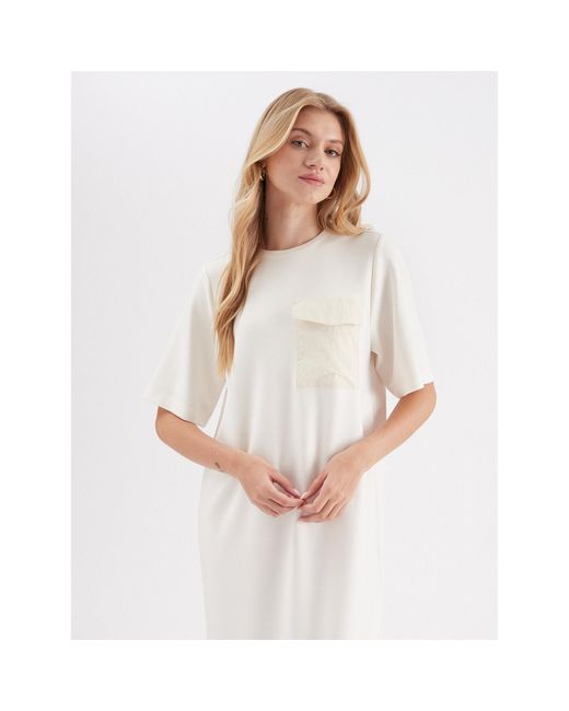 Inwear White Kleid Für Den Alltag Zev 30108202 Weiß Straight Fit