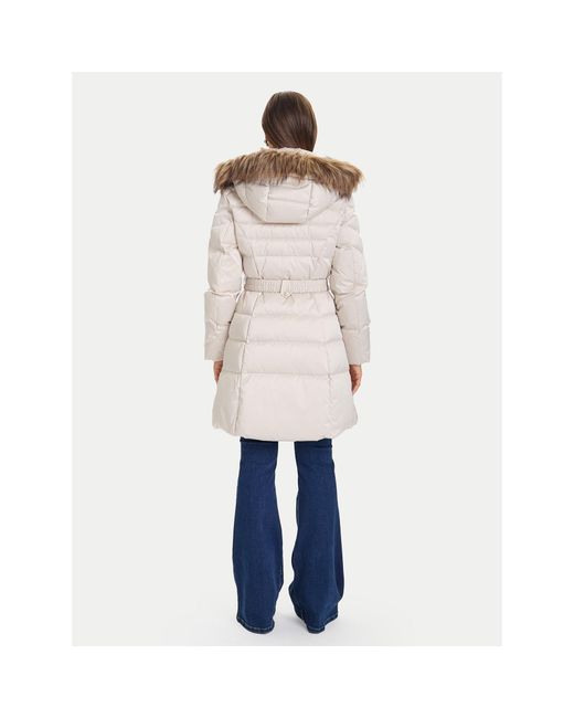 Guess White Daunenjacke W5Bl30 W2802 Écru Regular Fit