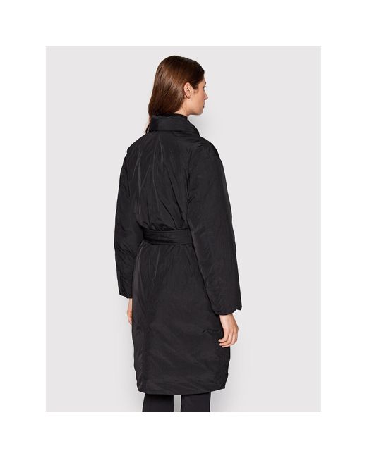 Calvin Klein Black Daunenjacke K20K204158 Regular Fit