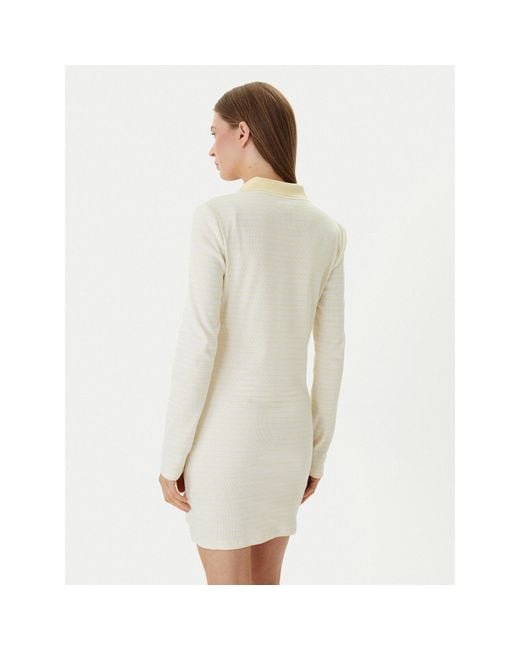 Calvin Klein White Kleid Für Den Alltag Monologo Lv047F839G Regular Fit