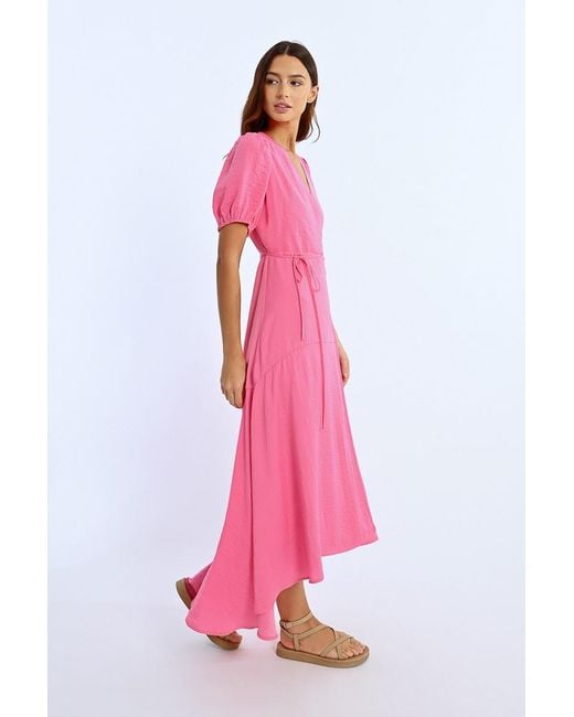 Robe longue, manches ballons Molly Bracken en coloris Pink