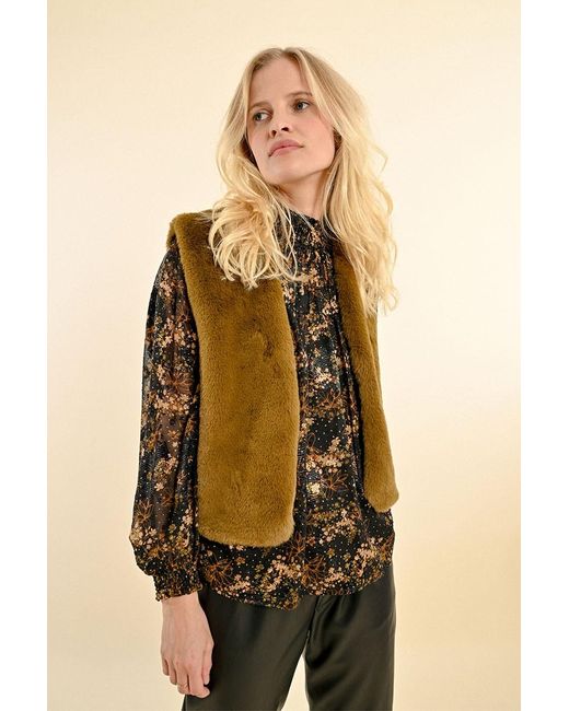 Gilet sans manches a poil long Molly Bracken en coloris Neutre Lyst