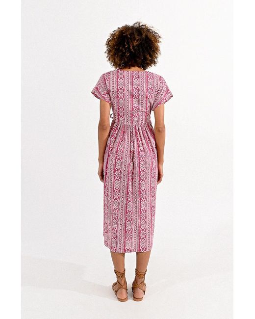 Robe portefeuille à motif indie Molly Bracken en coloris Pink