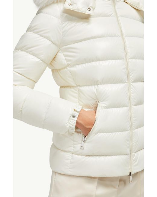 Doudoune Courte À Capuche En Matière Synthétique Badyf Moncler en coloris White