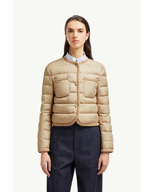 Moncler Natural Gencay Kurze Daunenjacke Mit Geflochtenem Besatz, Damen, Größe