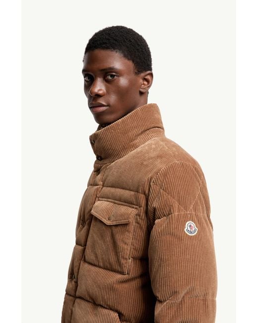 メンズ Moncler Serrant ショートダウンジャケット Brown