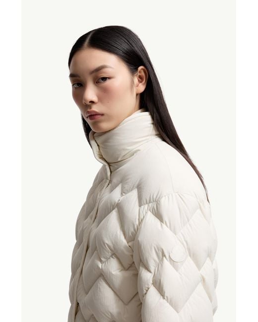 Moncler White Senevee Heart-Quilted Short Down Jacket