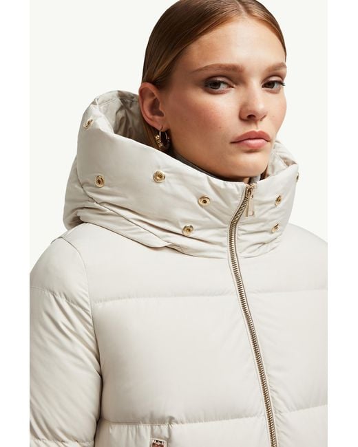 Moncler Laichefurショートダウンジャケット Natural