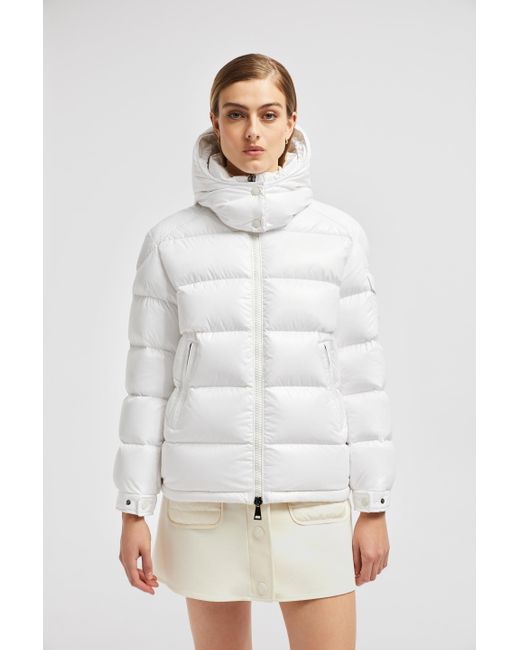 Moncler Maire Hooded Short Down Jacket in White | Lyst