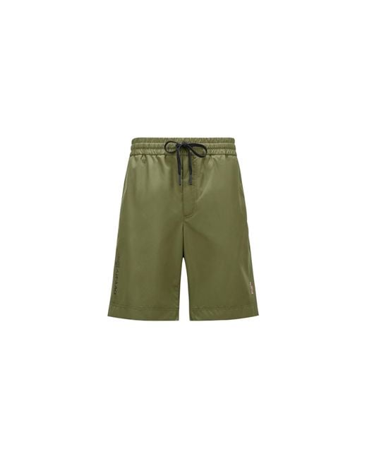 3 MONCLER GRENOBLE Green Gore-tex Shorts for men