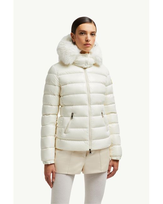 Doudoune Courte À Capuche En Matière Synthétique Badyf Moncler en coloris White