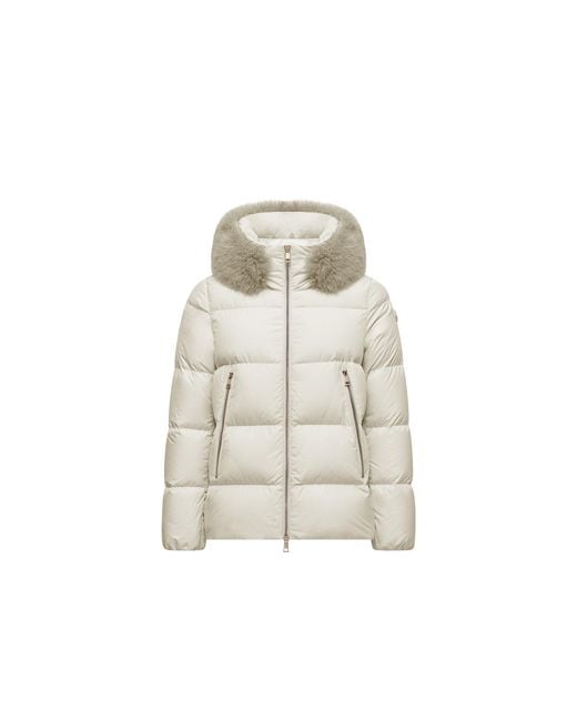 Moncler Laichefurショートダウンジャケット Natural