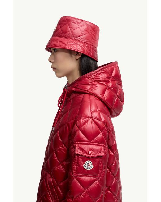 Moncler Red Diamond-Quilted Hooded Short Down Jacket