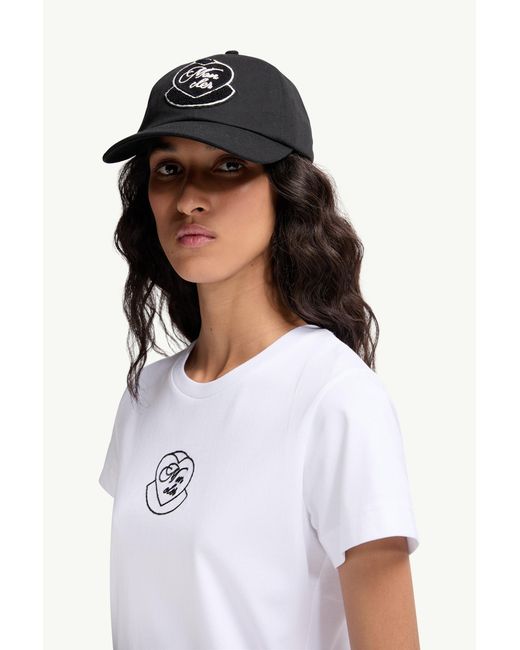 Tシャツ・カットソー MONCLER - EMBROIDERED HEART LOGO COTTON T-SHIRT Black Embroidered Heart Logo Cotton T-Shirt - Tops & T