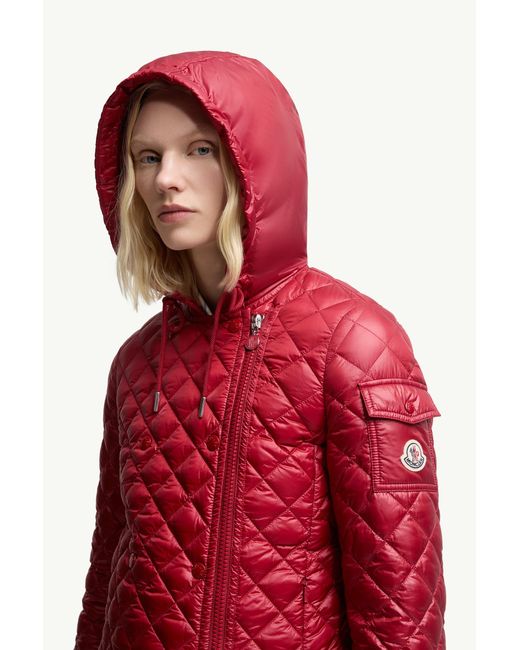 Moncler Red Corbelin Diamond-Quilted Hooded Short Down Jacket