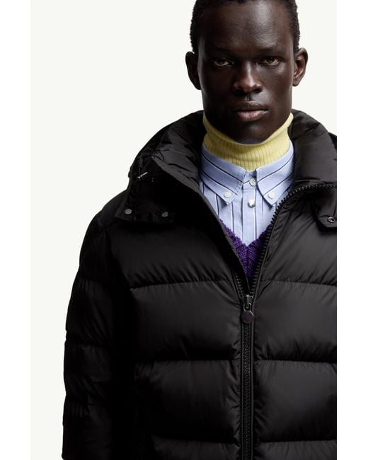Moncler Black Maya Matte Short Down Jacket for men