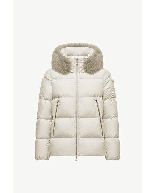 Moncler Laichefurショートダウンジャケット Natural