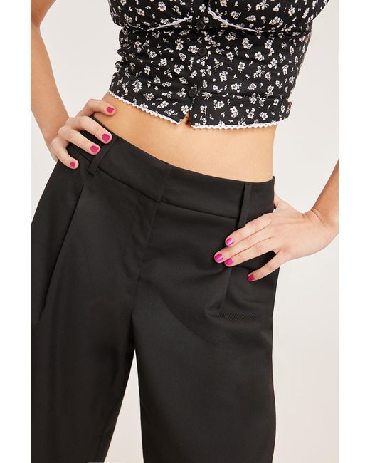 Monki Black Cropped Twill Suit Trousers