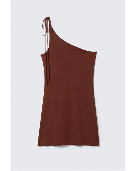 Monki Red Asymmetrisches Mini-Kleid Mit Bindeträgern