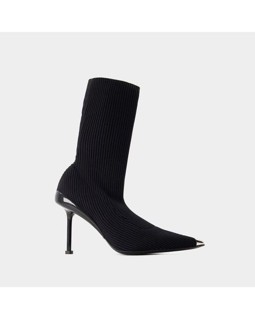 Alexander McQueen Black Pointed-toe Ankle Boots