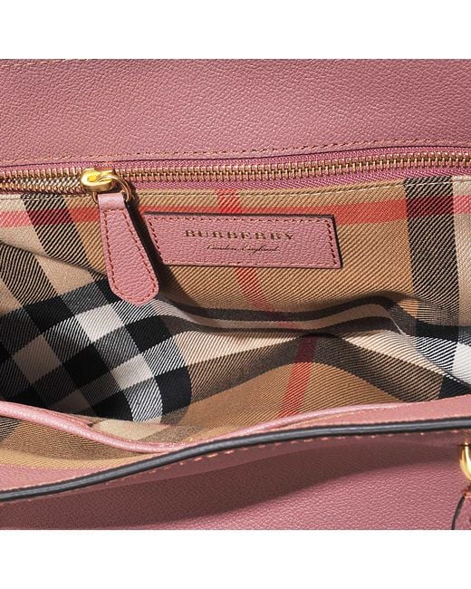 Burberry buckle medium tote pink hotsell