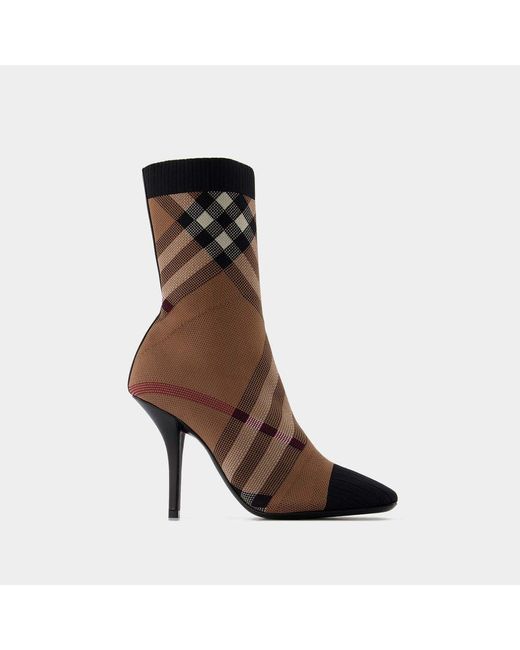 Burberry Brown Lf Dolman Chk Low Ankle Boots