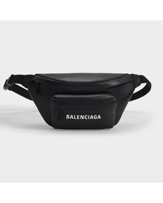 Balenciaga everyday hotsell belt pack