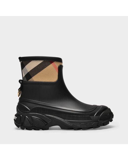 Burberry Black Ryan Low Ankle Boots In Canvas Tartan Check