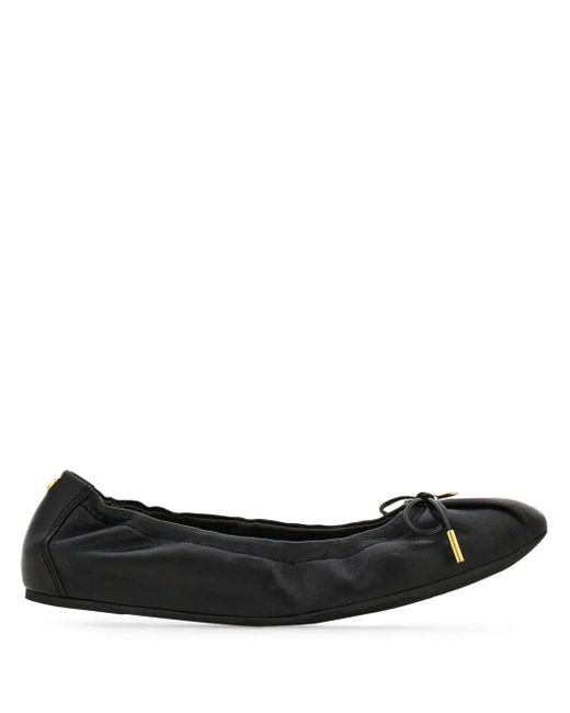 Ferragamo Black Ferragamo Flat Shoes