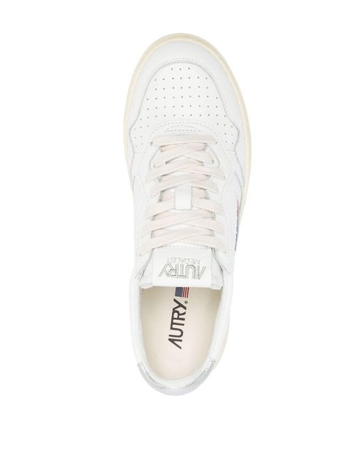 Autry White Medalist Low Sneakers