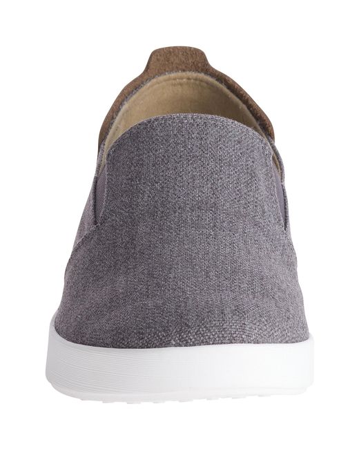 chaco davis sneakers