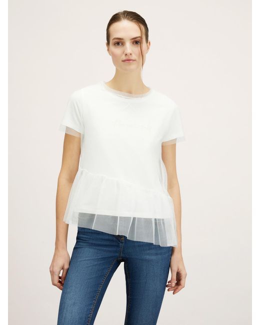 T-shirt con scritta combinata con tulle di mötivi in White
